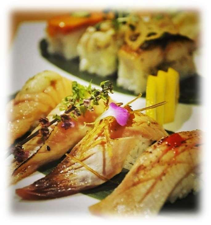 5 Chef s Choice of 4pc Aburi Nigiri and 3pc Aburi Hakozushi S A S H I M I Served with house made sushi shoyu 3