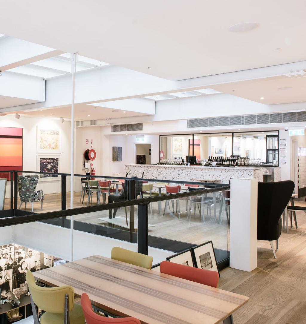 THE MEZZANINE DINING ROOM AND PIZZA BAR Level 1 has a mezzanine style layout overlooking the ground floor kitchen and dining room,
