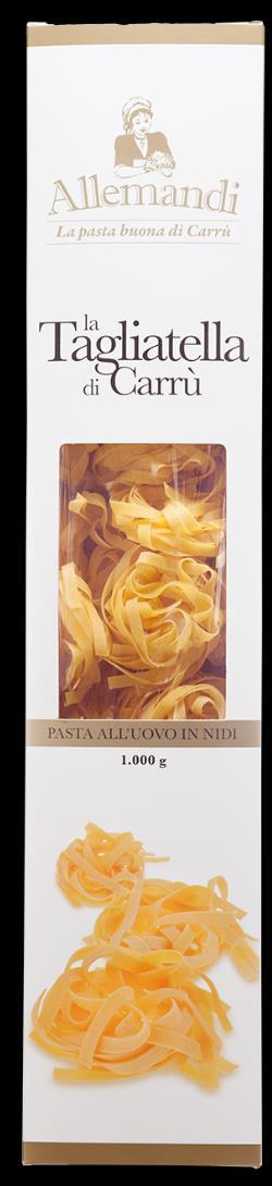 Pasta nests, after a careful drying, are packaged by hand, one by one. The 1kg 35.24 oz Magnum (about sixteen servings).