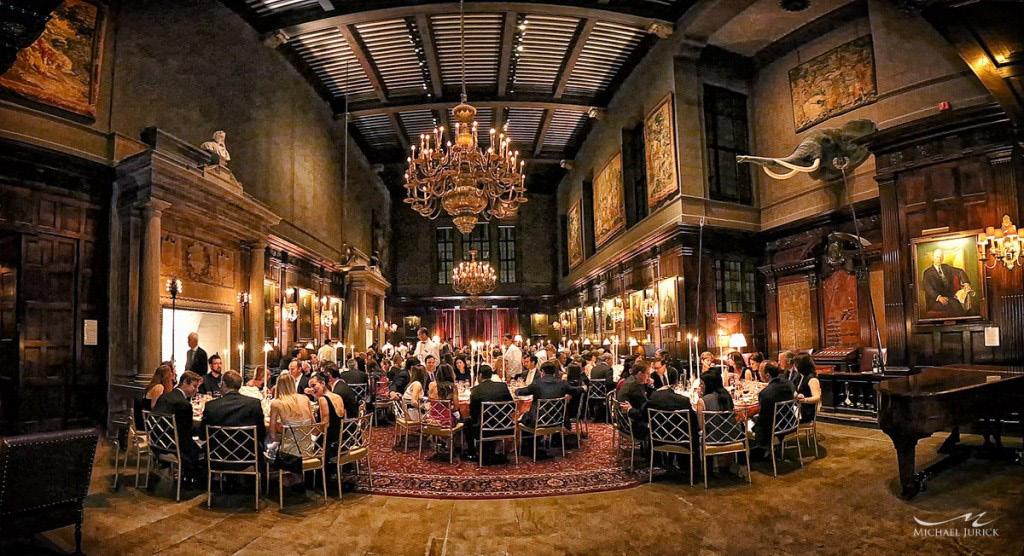 SPECIAL EVENTS & CATERING The Harvard Club is one of New York s top venues for distinguished private events.