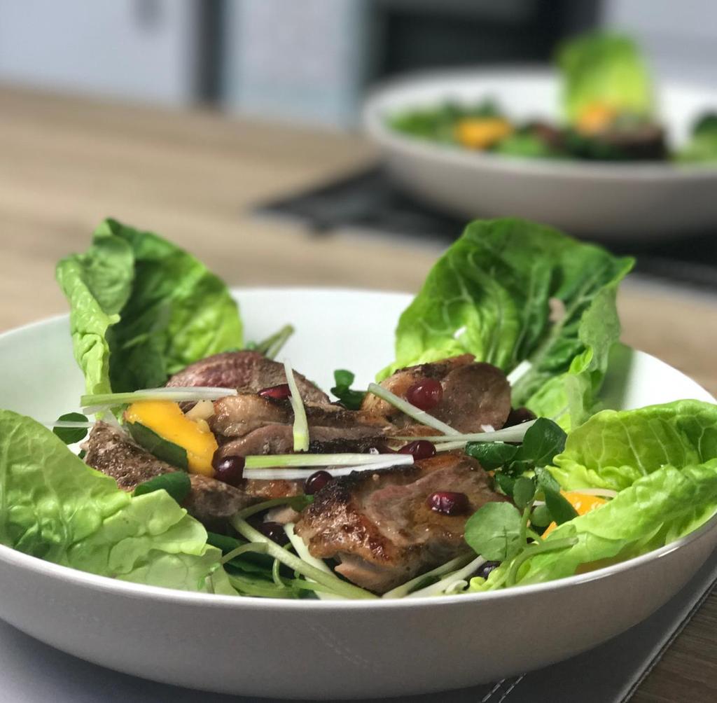 Chinese Spiced Duck Salad Serves: 2 / Prep Time: 10mins / Cook Time: 10mins Calories 335 Carbs 9g 11% Protein 35g 43% Fat 17g 47% Sugar 8g 2 Large Duck Breasts 1 tbsp Chinese Five Spice Powder ½ Ripe