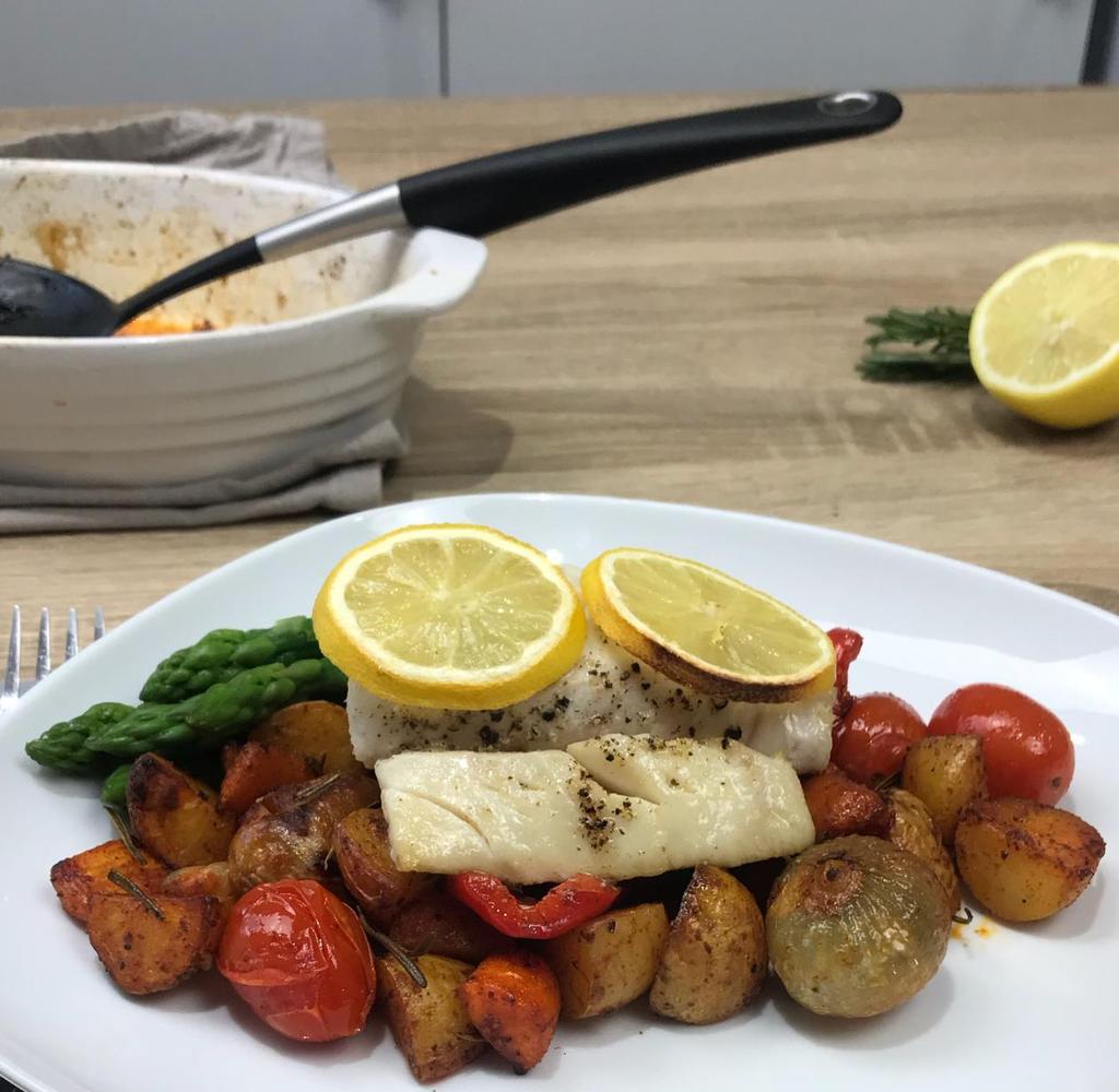 Cod & Roasted Vegetables Serves: 1 / Prep Time: 5mins / Cook Time: 60mins Calories 488 Carbs 37g 31% Protein 38g 32% Fat 20g 38% Sugar 13g 150g Potatoes 50g Carrots 50g Peppers 50g Shallots 1 ½ tbsp