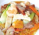90 肉絲炒麵 Shredded pork and Chinese mushroom with crispy noodles 9.