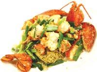 龍蝦, 鮮蟹 Lobster and Crab 龍蝦 LIVE LOBSTER Seasonal Price ( 加麵底 3.00 ) Add a bed of noodles 3.