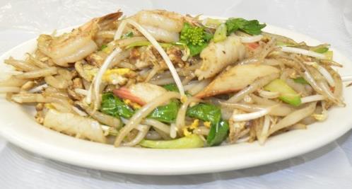 99 Rice pin noodles, bean sprouts and green onions tossed in oyster sauce 64. Lot Chha $10.