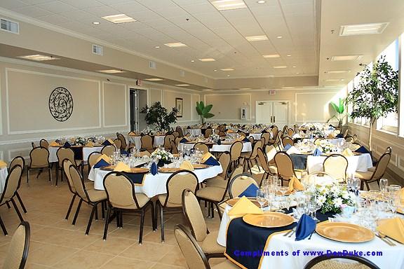 Bay Room $750 Room Rental Accommodates 30 Guests This beautiful room is situated on the second floor