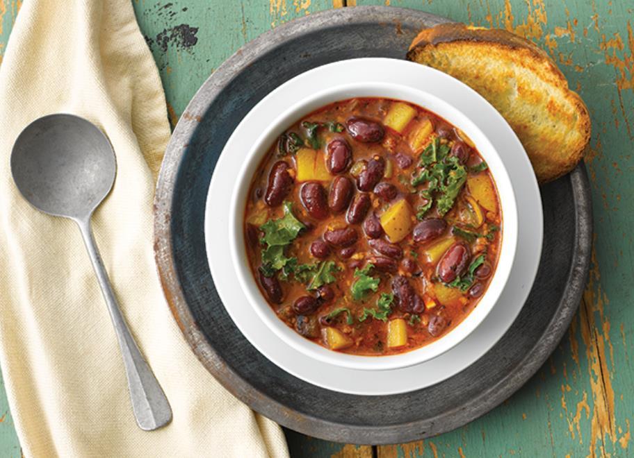 BEANS IN SPAIN Kale-Kidney Bean & Chorizo Caldo Warm any cold day by bringing savory chorizo sausage in