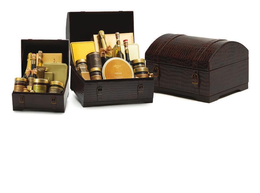 ANDREA CHEST BOXES Dark brown leather chest boxes, an ideal hamper for Bateel gourmet products SMALL