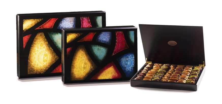 ARABIAN NIGHT BOXES Elegant wooden gift boxes finished with hand-painted glass in a