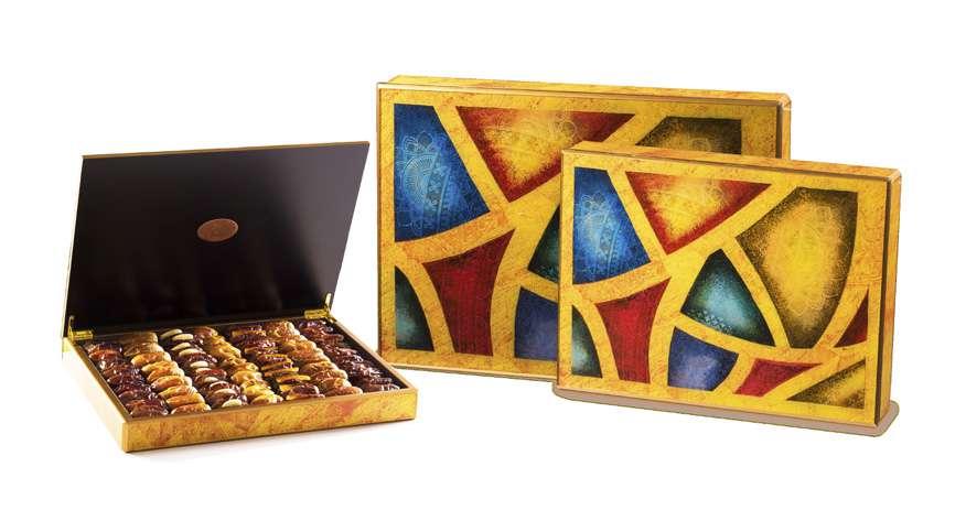 FANTASIA BOXES Luxurious wooden gift boxes finished with hand-painted glass in a