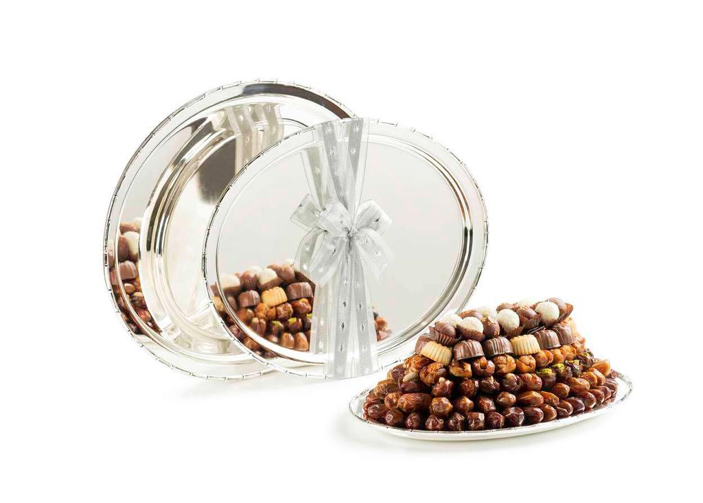 BAMBOO OVAL COLLECTION Beautiful silver trays with a distinct design SMALL MEDIUM CONTENTS P25691168 P25691169