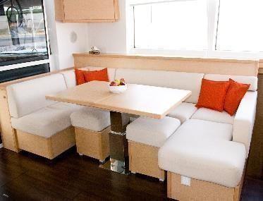 accommodation with separate washrooms in this central galley version, the saloon is made up of a lounge