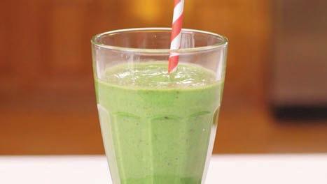 AMERICAN PISTACHIO GREEN SMOOTHIE RECIPE BY SHARON PALMER, RDN 1 serving 1. Add all ingredients into blender and process. 2. Enjoy your fresh and healthy smoothie!