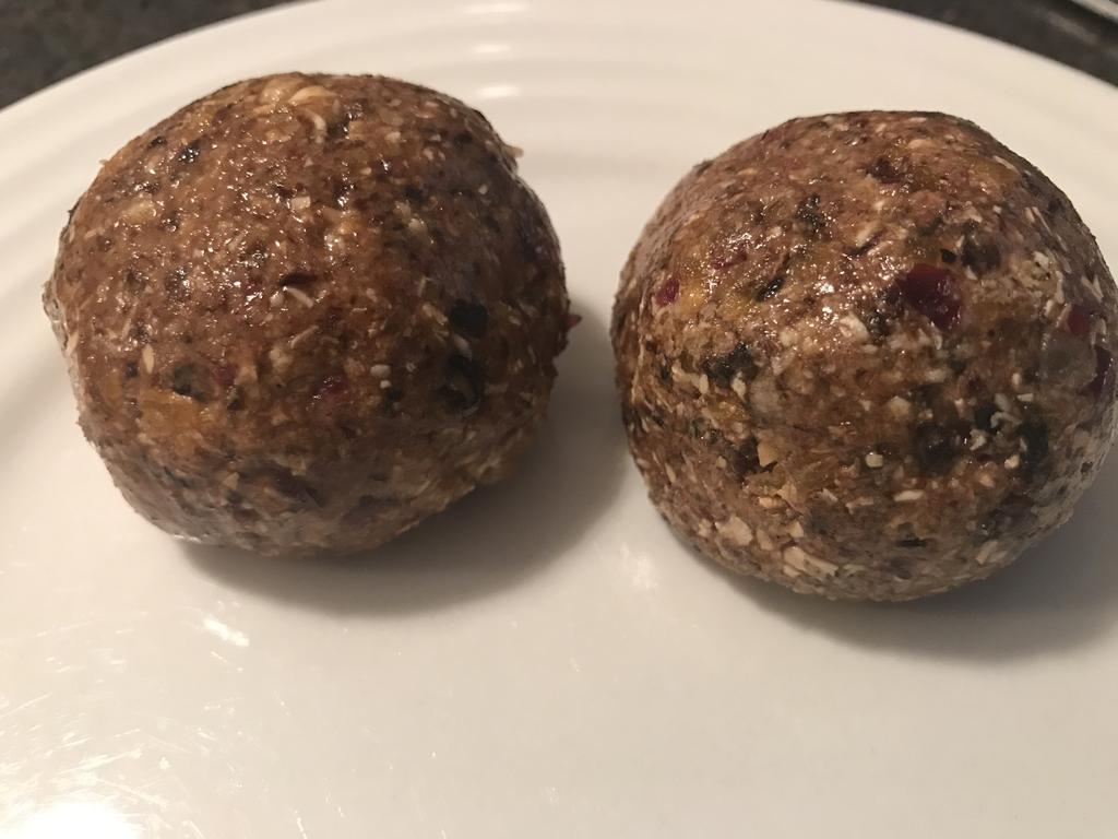 Breakfast Protein Balls Breakfast Protein Balls Makes: 12 Ingredients: 1 cup toasted muesli 150g pitted prunes (or dates)