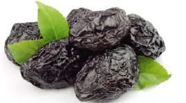 DRIED PRUNES Combining high amounts of lemon acids and sugars, prunes make a