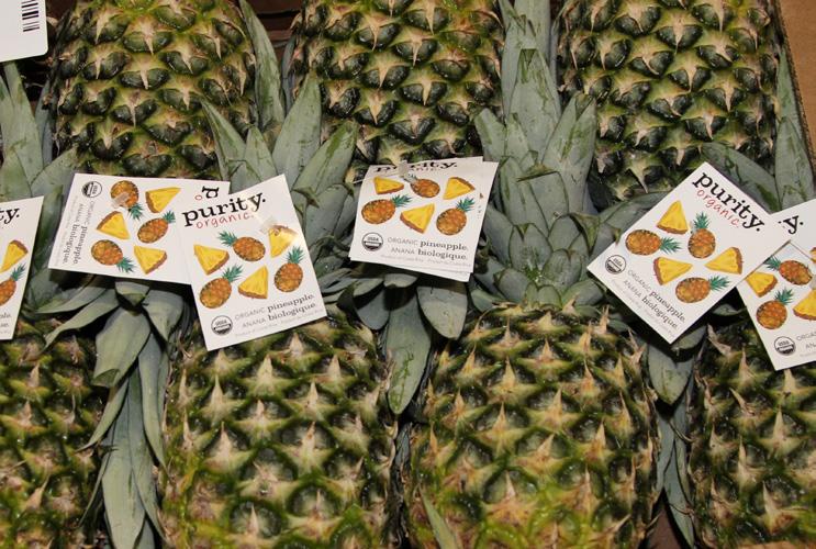 og pineapples Organic Pineapples will be excellent quality and in good supply next week. We are now offering some Fair Trade fruit. Be sure to ask your sales representative about it!