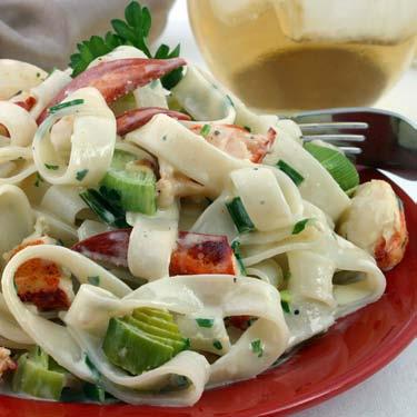 Fettuccine with Lobster and Leeks The sherried cream sauce of this dish is the perfect background for our Rice Pasta and lobster. It s a special occasion recipe for sure!
