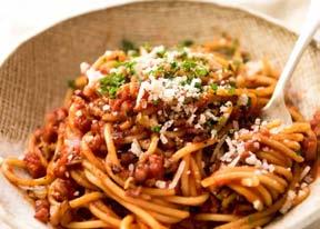 Pasta Me nu Beef Lasagne R85.00 Home-made recipe with beef mince, tomato, besciamella sauce & herbs. Spagehetti Bolognaise R85.00 Tuscany home style mince & Bolognaise sauce Alfredo R85.