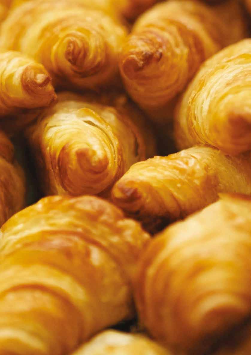 VIENOISSERIE VIENOISSERIE Breakfast pastries or viennoiserie are probably the most recognised category of French pastry around the world.
