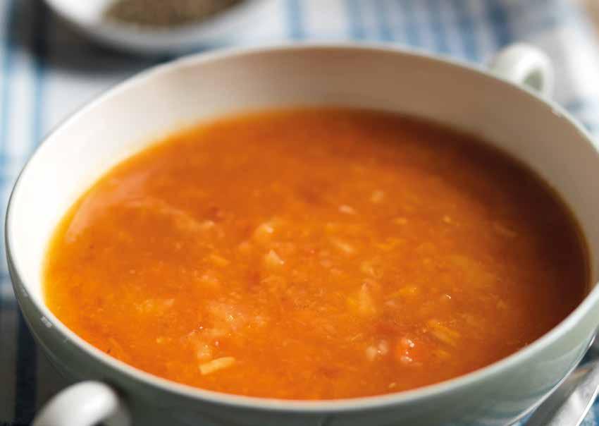 BEEF Lentil Soup Soup 1012 1013 Scotch Broth Soup 1014 Potato & Leek Soup Pea & Ham Soup A smooth pea