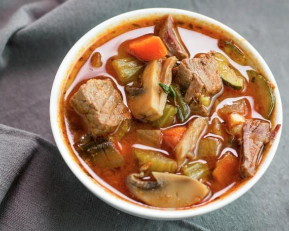 Keto Crock Pot Beef Stew Per Serving 1 Cup Macros: Fat 15g, Net Carbs 4g, Protein 22g 2 pounds stew beef 3 tablespoons olive oil 2 cups beef stock 14.