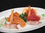 Maki Supreme combination of tuna, softshell crab, lobster