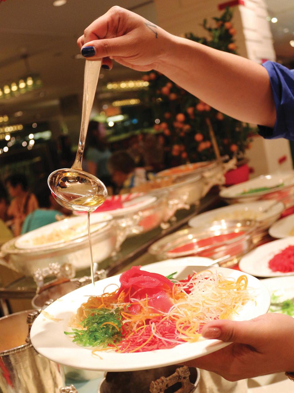 BOUNTIFUL LUNAR BUFFET 2 January till 19 February Have a memorable family reunion at Lemon Garden and enjoy a bountiful buffet spread, all freshly prepared a la minute with signature Yee Sang