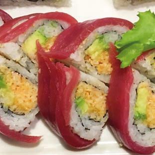 95 Pepper tuna, avocado and cilantro roll topped with crunch spicy tuna Incredible Roll 11.