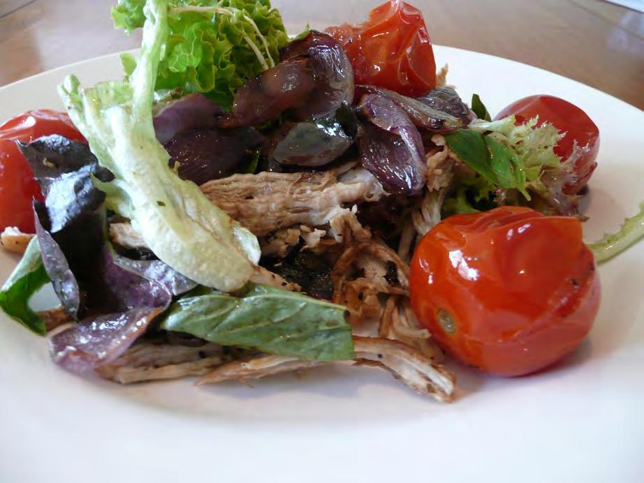 .. Warm Tomato and Chicken Salad 2 chicken breasts, boiled and shredded 1 large red onion 1 punnet cherry tomatoes 3 cups lettuce leaves Olive oil Balsamic vinegar Place some olive oil in a frying
