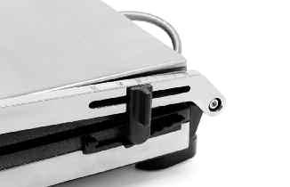 Fig 3 Using the adjustable grilling height control feature Your Ikon Grill features an Adjustable Grilling Height Control feature which allows you to fix the top plate to a range of positions above