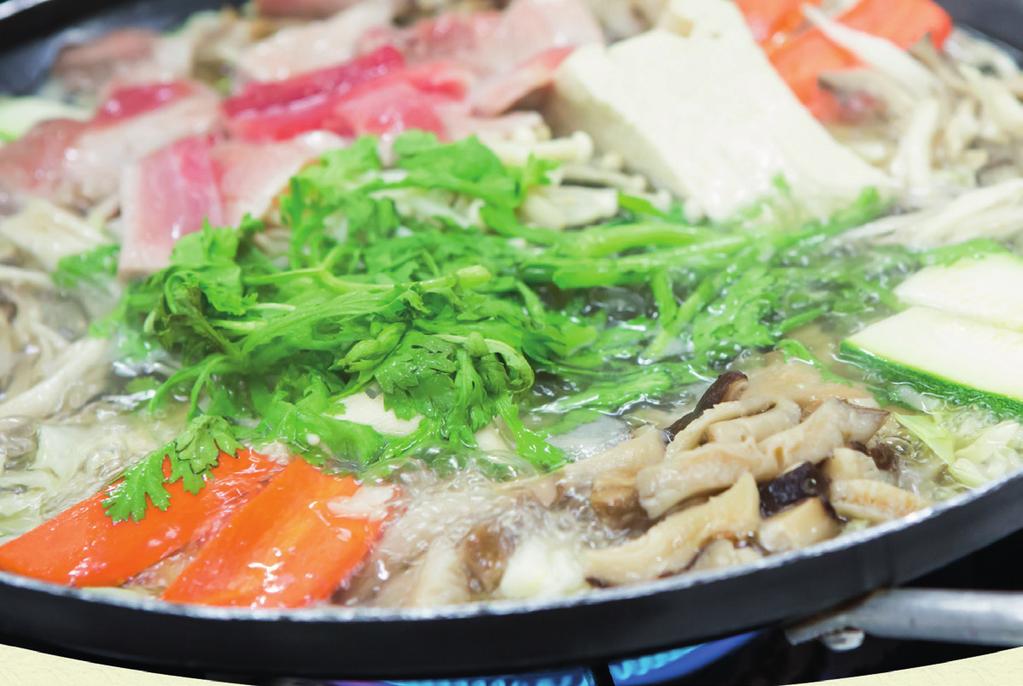 (2, 4, 6, 14) F80 Lẩu thập cẩm Món lẩu - Hot Pot Hot pot with spicy broth, served with beef, chicken, prawns, fishballs,