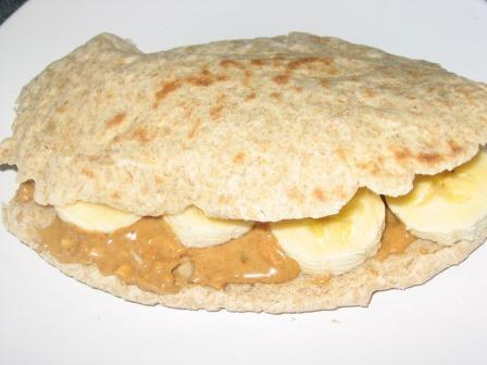 Why not try: Peanut butter and raisin pitta Chocolate spread and strawberry pitta Peanut butter and apple pitta Chocolate spread and banana pitta Hummus and grated carrot pitta Grated cheese and