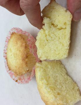 Pound cake with varied