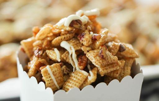 SMALLER FAMILY- PECAN PIE CHEX PARTY MIX D E S S E R T Serves: 8 Prep Time: 10 Minutes Cook Time: 5 Minutes 8 cups Rice Chex 2 cups chopped pecans 1 cup brown sugar 1/2 cup butter 1/3 cup light corn