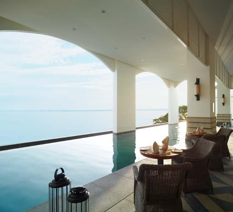Dinner by the pool Enjoy a romantic dinner with a breath-taking view of the Andaman Sea.