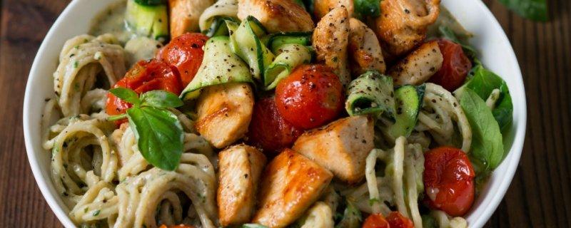 Creamy Chicken Pesto Spaghetti with Baby Marrows Tuesday 26th March COOK TIME PREP TIME SERVES 00:30:00 00:20:00 4 If you re looking for an easy dinner recipe that contains a healthy dose of veggies,