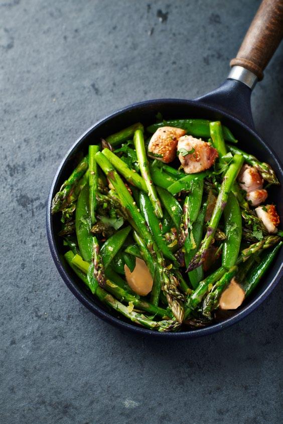 20 Snap Pea Stir Fry Serves 4 Prep/cooking time: Approximately 25 minutes For the sauce: ½ cup low sodium vegetable broth 2 tbsp. soy sauce 2 tbsp. water 1 tsp. sesame oil 4 tbsp.