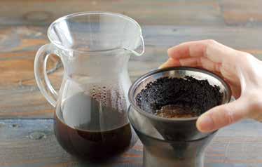 An Invitation to Hand-dripped Coffee There are 2 types of filters which can be selected; the stainless steel filter extracts coffee oil to brew rich