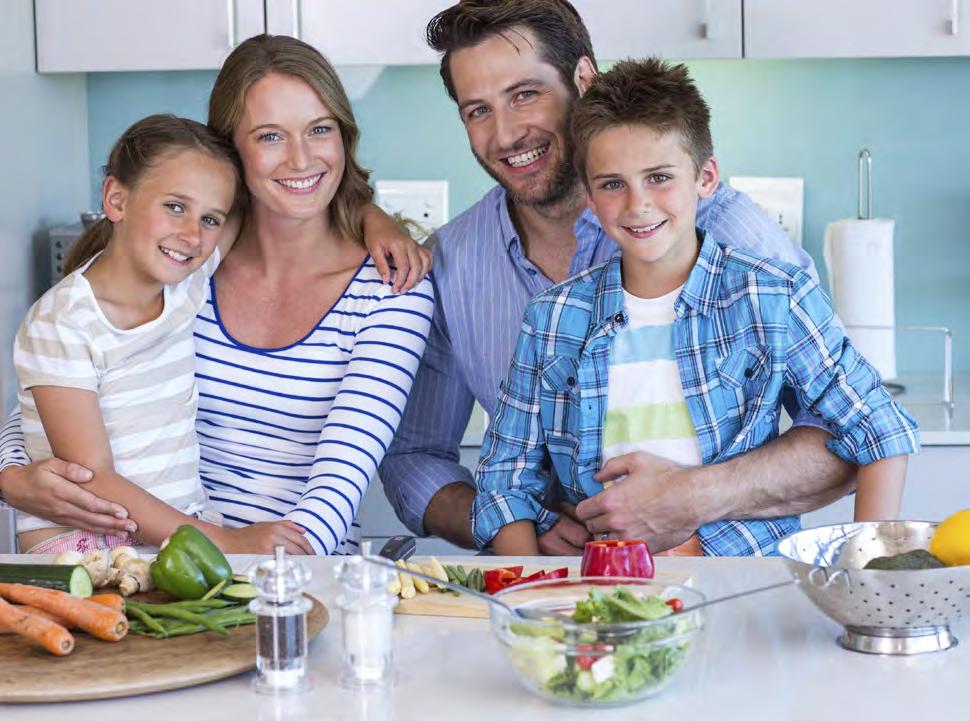 Feeding Your FamilyRight on a Budget: How to Plan and Shop Smart quick tip Buy only what is on your grocery list. You can feed your family healthy meals on a budget but it helps to have a plan.