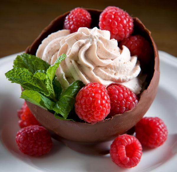 Chocolate Amaretto Mousse Eggs Sugar Heavy Cream Semi-Sweet Chocolate Amaretto Liqueur Note: This recipe is "old world" and should be prepared by someone who is comfortable cooking with abstract