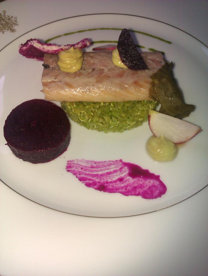 Menu Dinner 3 amuse with sparkling wine Smoked eel on green quinoa with young noodles, red beetroot