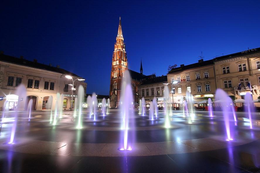 EXPLORE OSIJEK 11 During your stay in Osijek, we have arranged a tour of the city