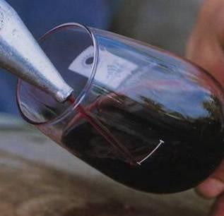 Pressure on winery January February composi;on