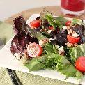 California Salad with Raspberry Vinaigrette Serves: 4 Prep time: 10 min. Cook time: 0 min.
