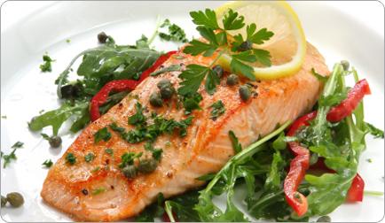 Omega-3 Power Salad Salmon salad with spinach, walnuts, onions and peppers 3 oz. Salmon 1 ½ cups baby spinach leaves 2 Tbsp.