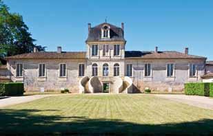 The estate belongs to the Pontac family, one of whose forebears was an important figure in Bordeaux wineproducing history, in the 17th century, Arnaud de Pontac introduced the notion of Cru or Groth