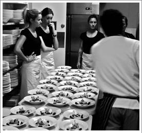 Corporate events M1 35 per person Morning tea House baked mixed berry muffins or savoury muffins Fresh seasonal fruit salad Fresh fruit yoghurt Lunch Selection of gourmet sandwiches (select 3) Egg