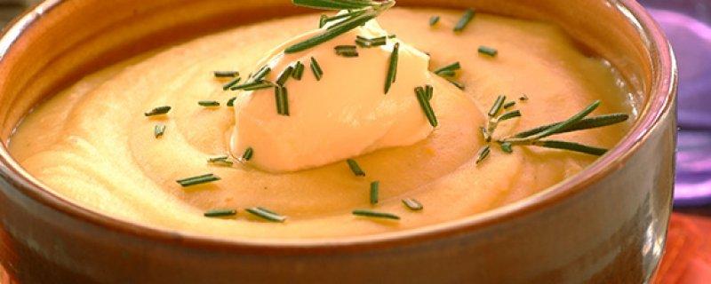 Sweet Potato Soup Monday 14th August COOK TIME 00:40:00 PREP TIME 00:15:00 SERVES 6 Our subtle Sweet Potato Soup recipe is easy to prepare and the perfect comfort food.