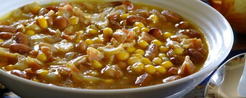 Mealie and Bean Soup Thursday 19th July COOK TIME PREP TIME SERVES 02:15:00 00:10:00 4 Mealie and Bean Soup INGREDIENTS 1. 1 cup dry mealie kernels 2. 1 cup sugar beans 3. 6 cups water 4.