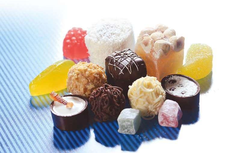 SHOUD E is a brand of natural sweets. The factory «SWEET WORLD» has been working in natural sweets segment more than 15 years. A lot of attention is paid to the ingredient quality and naturalness.